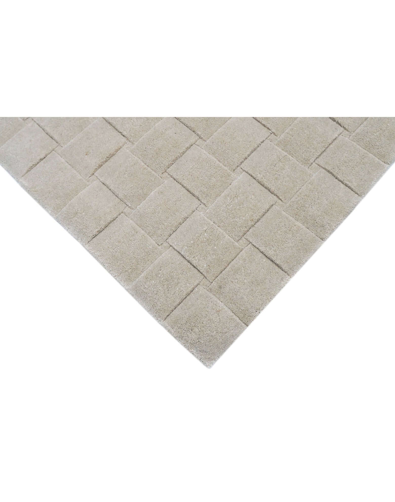 S C U L P T E D - B A S K E T W E A V E