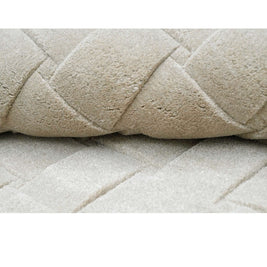 S C U L P T E D - B A S K E T W E A V E