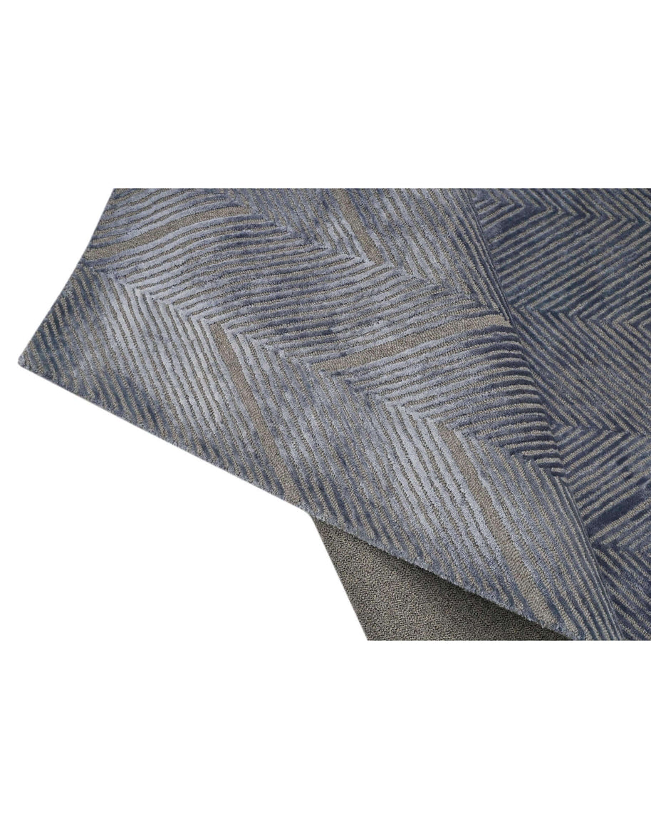 C O N T O U R - A E R O luxury handmade rug by Cherom, grey-blue, New Zealand wool, modern chevron design.