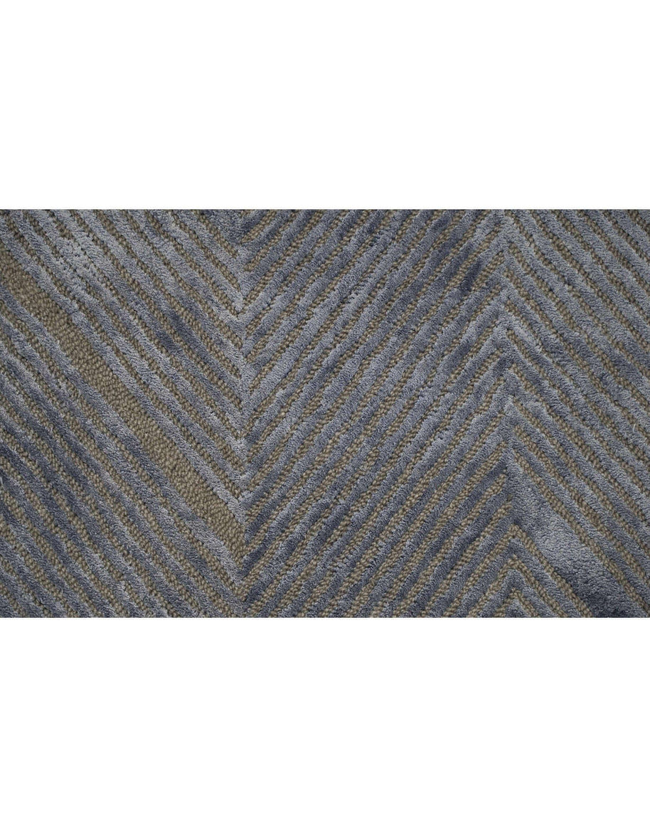 C O N T O U R - A E R O luxury handmade rug by Cherom, New Zealand wool, grey-blue chevron pattern.