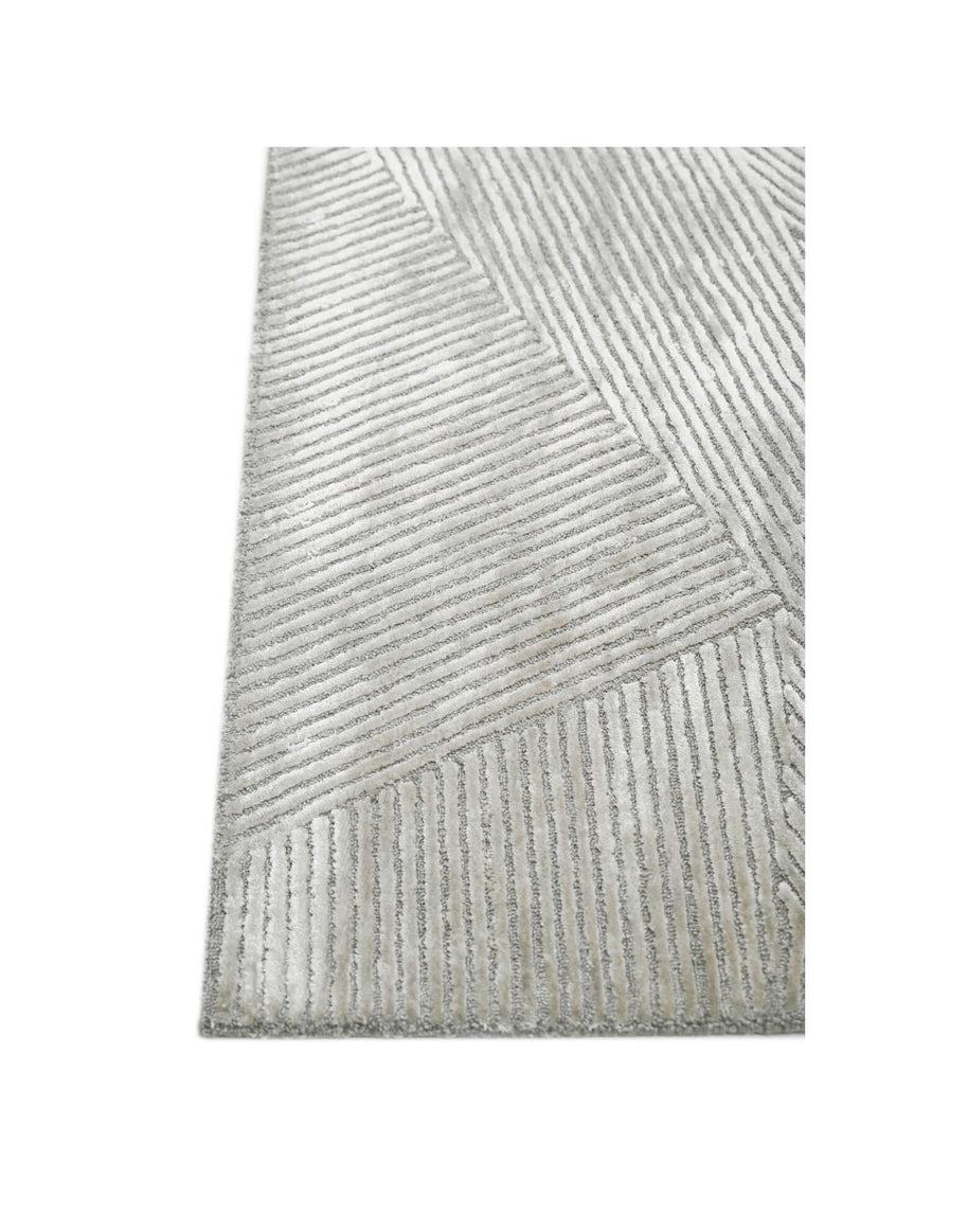 C O N T O U R - T E S S A R A luxury handmade rug by Cherom in soft grey New Zealand wool