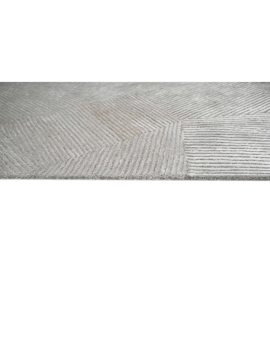 C O N T O U R - T E S S A R A luxury handmade rug by Cherom, soft grey New Zealand wool, modern contemporary design.