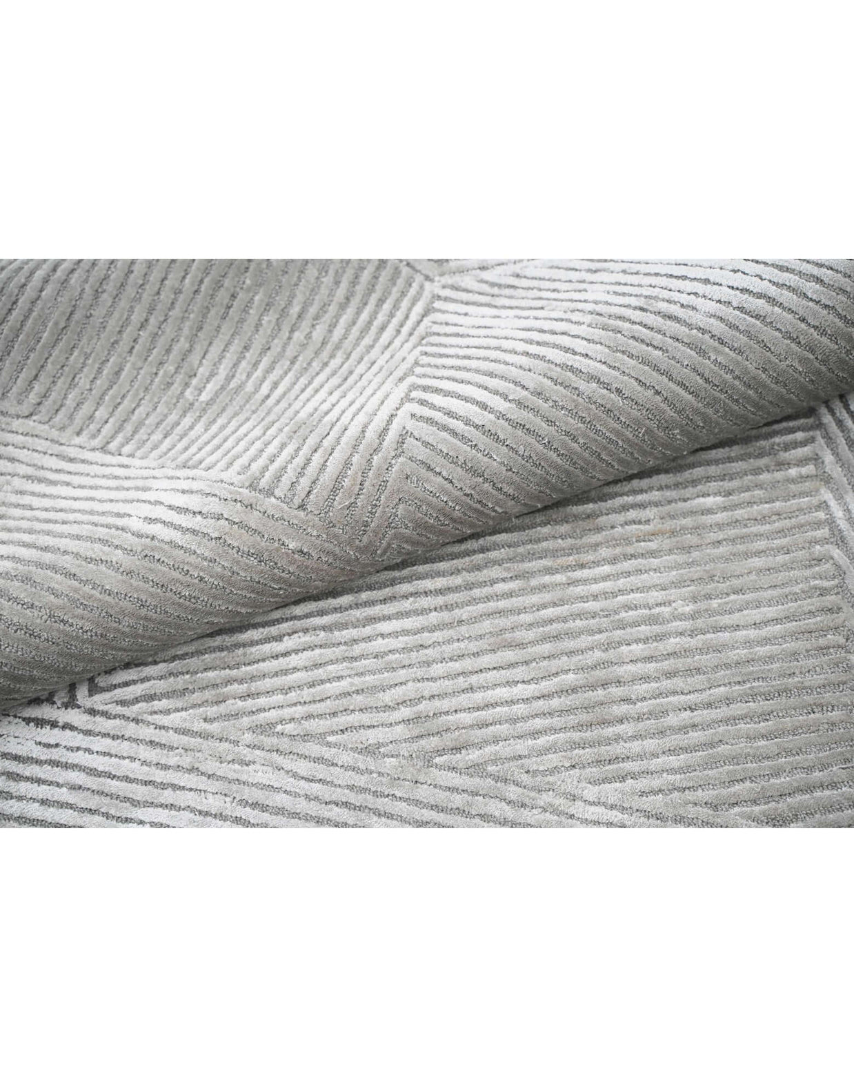 C O N T O U R - T E S S A R A