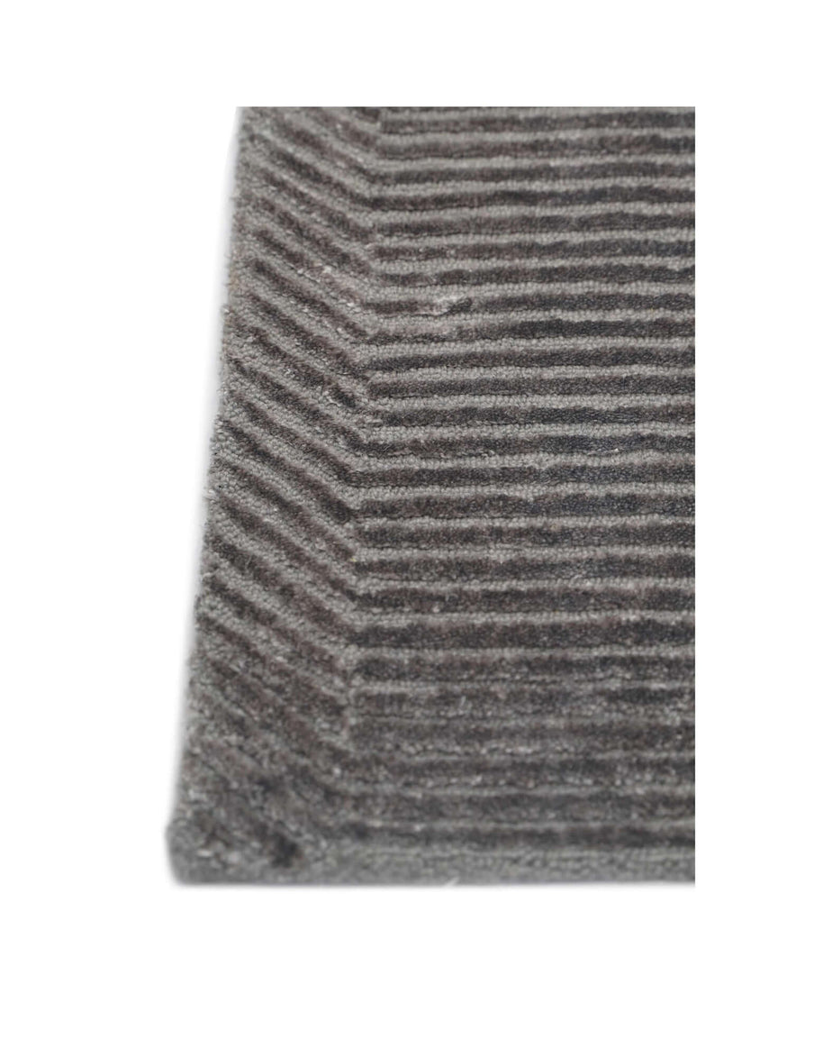 C O N T O U R - G R A P H I T E luxury handmade rug by Cherom, charcoal New Zealand wool, modern rug.