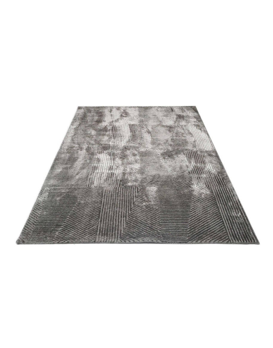 C O N T O U R - G R A P H I T E luxury handmade rug by Cherom, New Zealand wool, contemporary design, charcoal color.