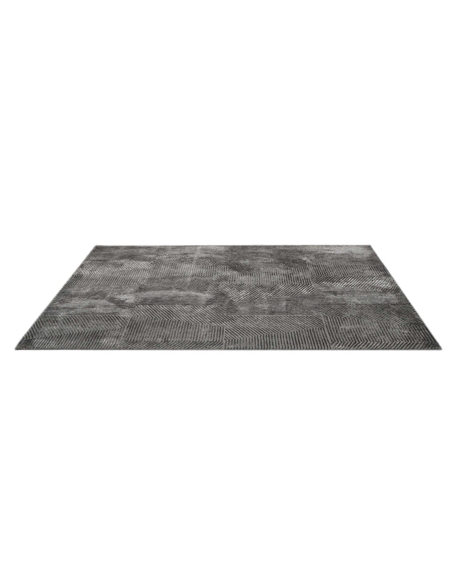 C O N T O U R - G R A P H I T E luxury handmade rug by Cherom in charcoal New Zealand wool with modern design.