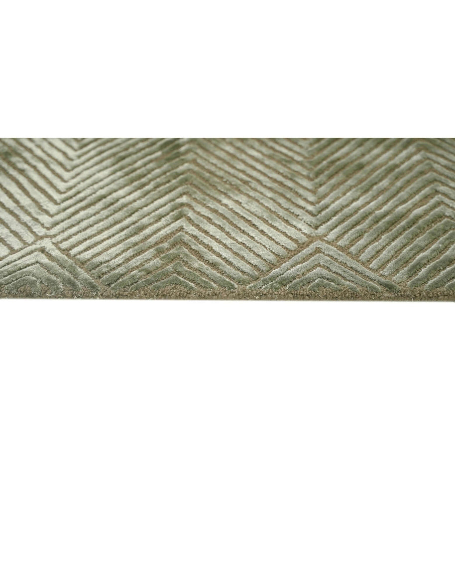 C O N T O U R - V I R E O luxury handmade rug by Cherom in muted green New Zealand wool.