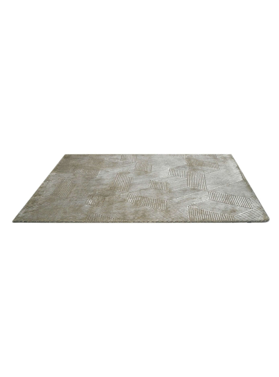 C O N T O U R - L A T T I C E luxury handmade rug by Cherom in soft beige New Zealand wool