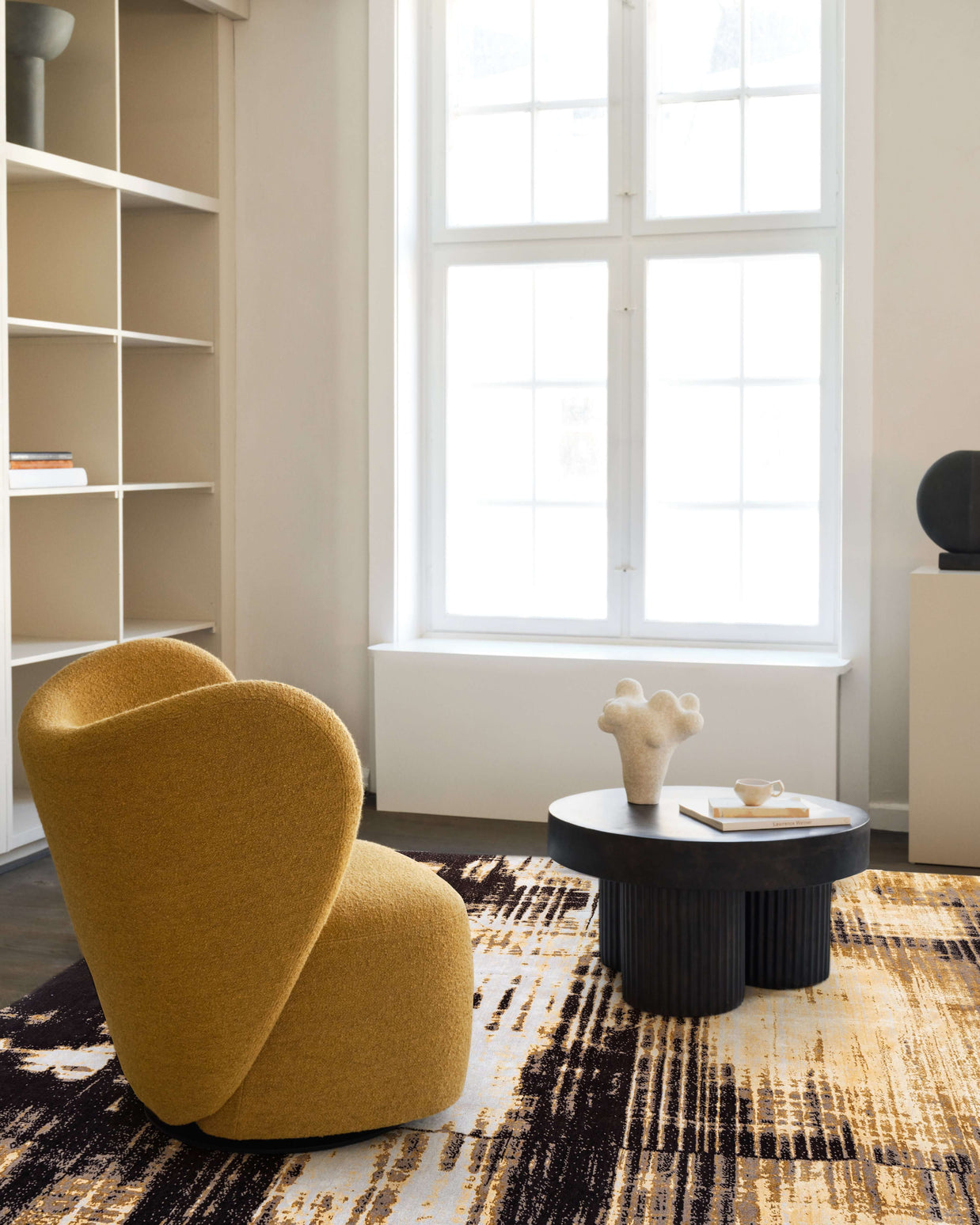 L Y M A N luxury handmade rug by Cherom, modern design in New Zealand wool, enhancing contemporary interiors.