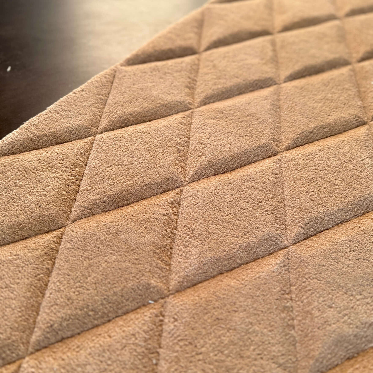 S C U L P T E D - D I A M O N D