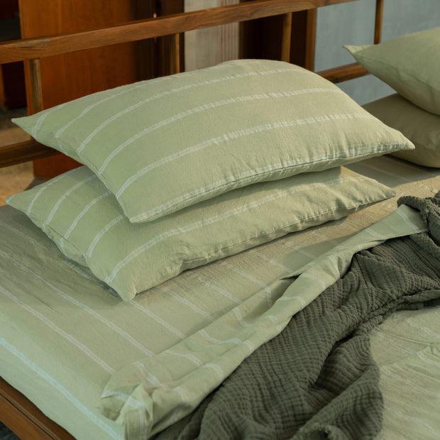 Laurel pillow covers