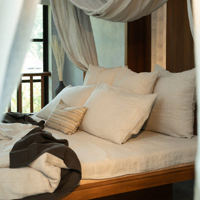 Flax shams