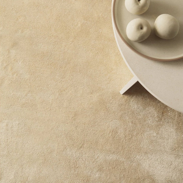 rugberry-luma-silk-rug-gold-2