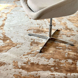 R I A L T O luxury handmade rug by Cherom, modern New Zealand wool in neutral tones.