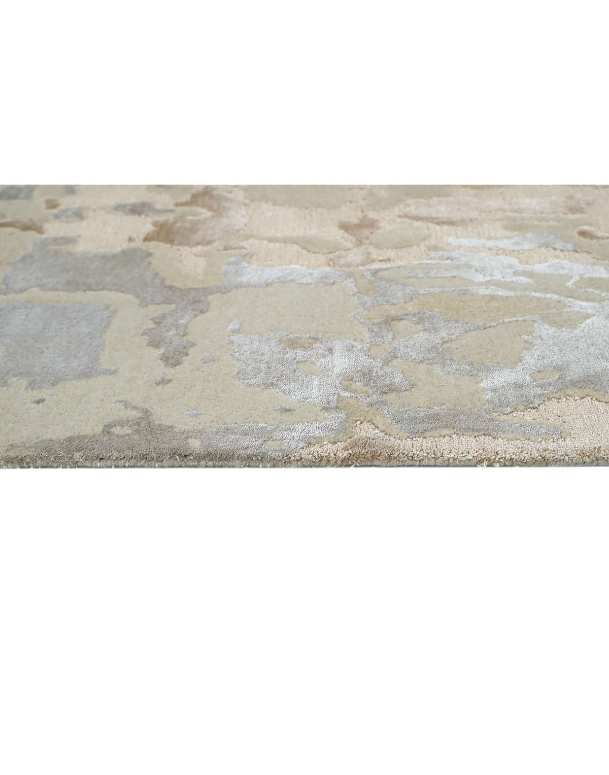T A O S luxury handmade rug by Cherom, New Zealand wool, contemporary design in beige and grey.