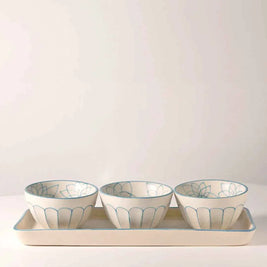 Meera- Serving set of 3 bowls with tray