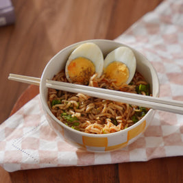 Ela- Ramen/Noodle Bowl with chopstick holder