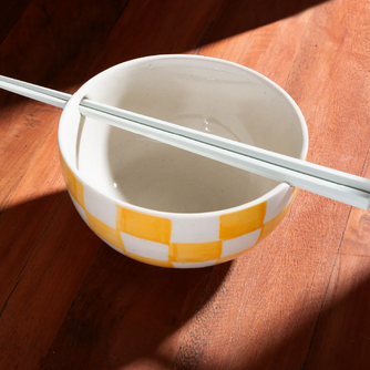Ela- Ramen/Noodle Bowl with chopstick holder