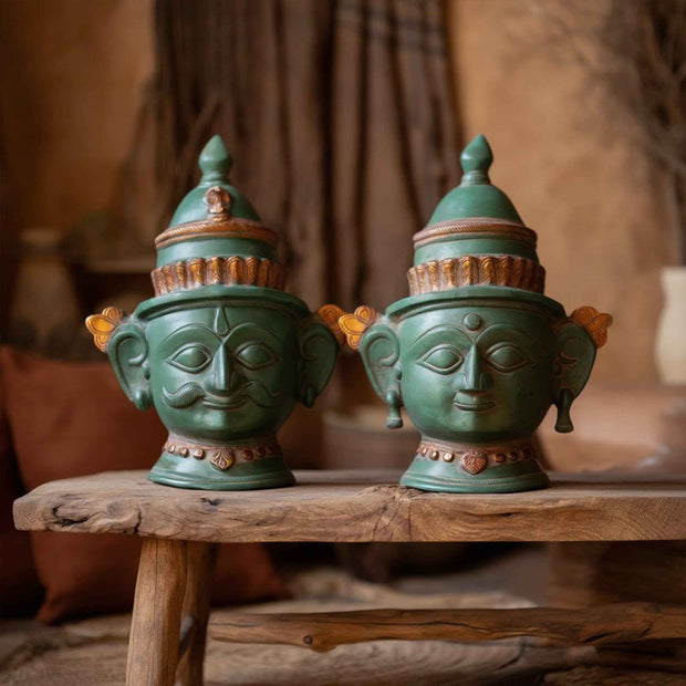 Dwara Mukha Pair