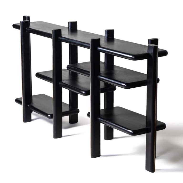 Between The Lines Console - I MEAN DESIGN