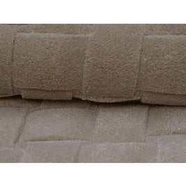 S C U L P T E D - K N I T