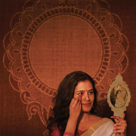 Aranmula Kannadi Maroon & Gold Sisal 5x8 feet Rectangle Rug