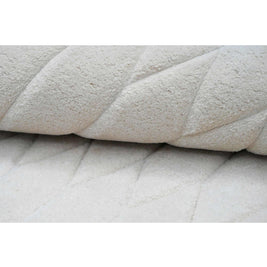 S C U L P T E D - H O N E Y C O M B