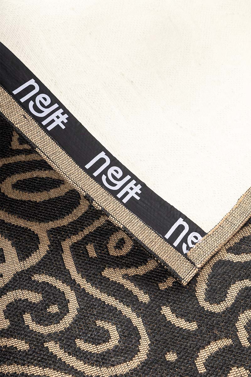 Doodle Flow Black natural Jute 6x9 feet Rectangle Rug - I MEAN DESIGN