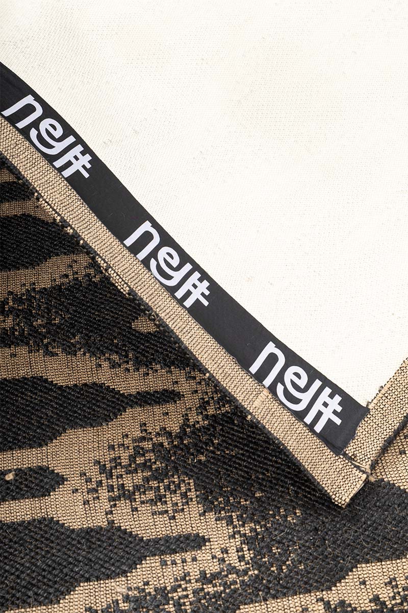 Dune Crest Black natural Jute 6x9 feet Rectangle Rug - I MEAN DESIGN