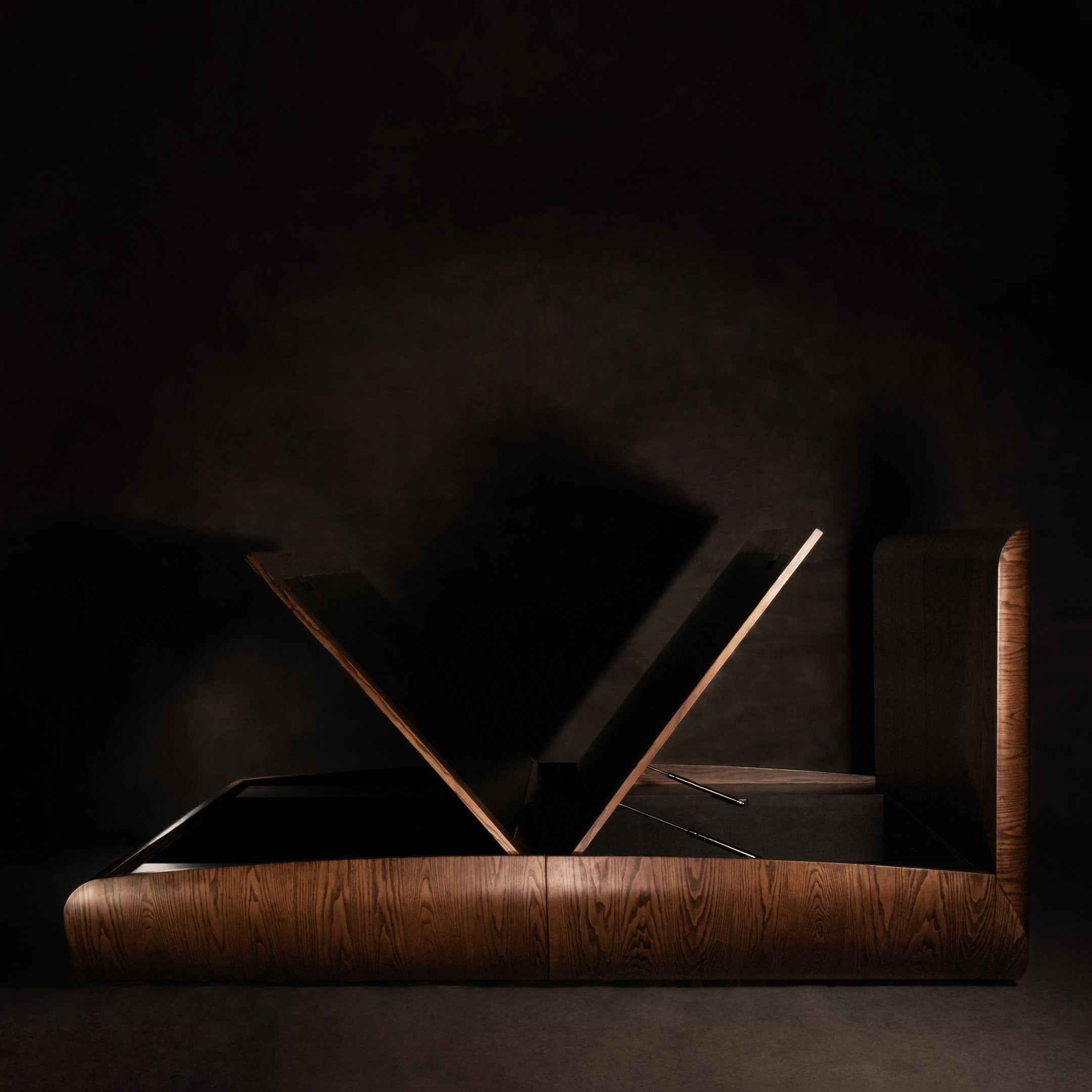 Wave Bed with Storage