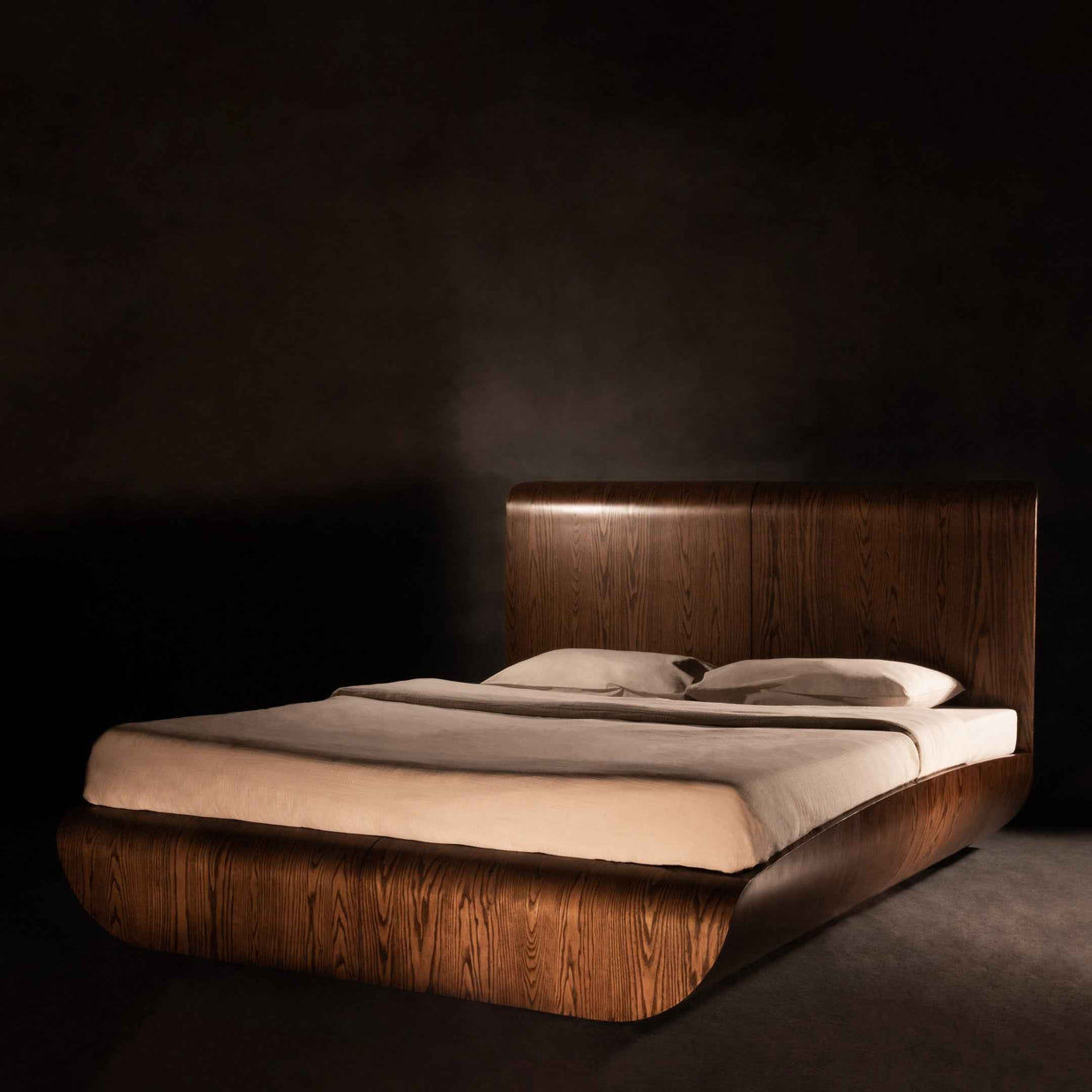 Wave Bed with Storage