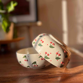 Berry Berry ceramic bowl with hand-painted berry design by Madam Jan