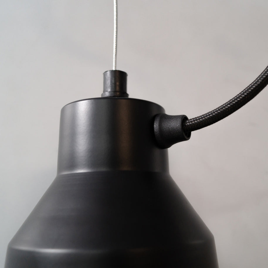 Saishogen Hanging Light - The Black Steel