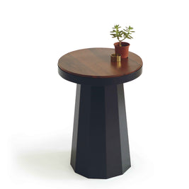 Slip Side Table Matte Black