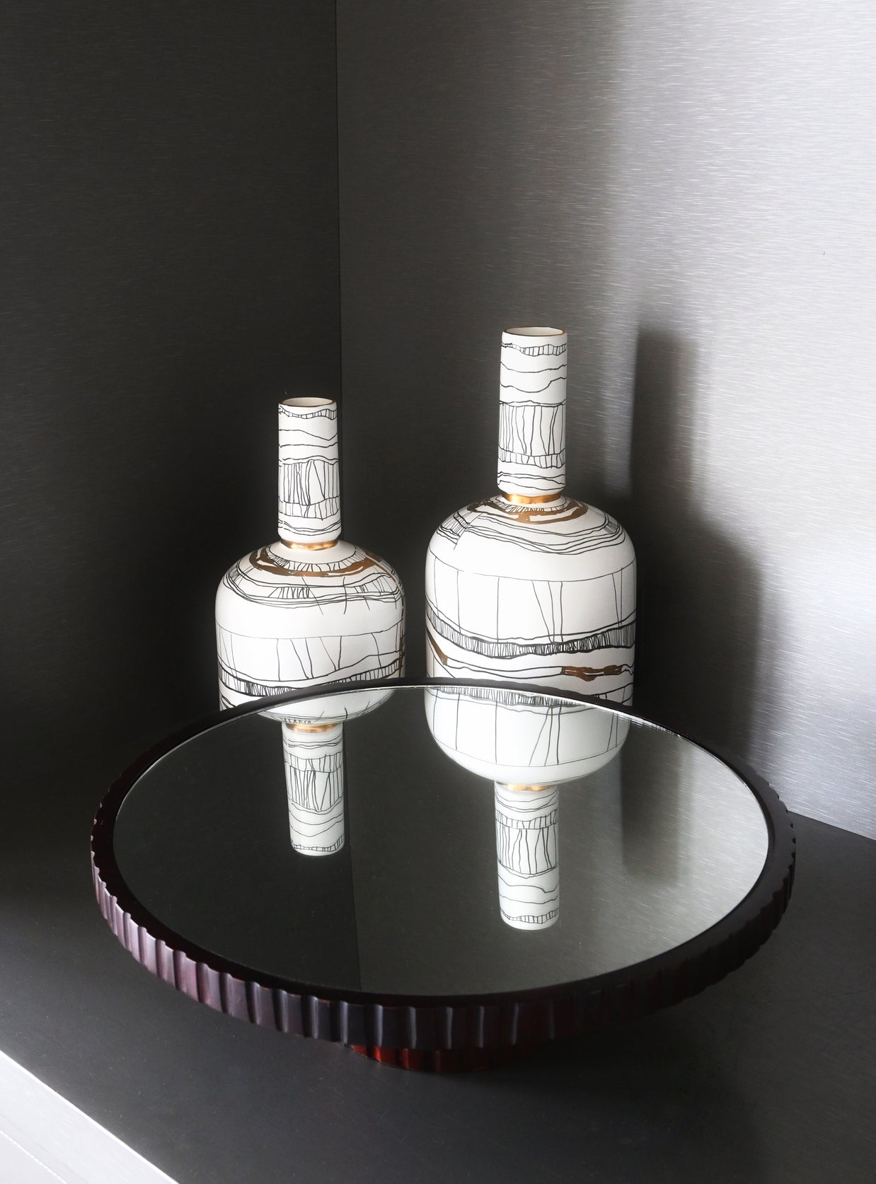 Bordeaux Mirror Pedestal Tray