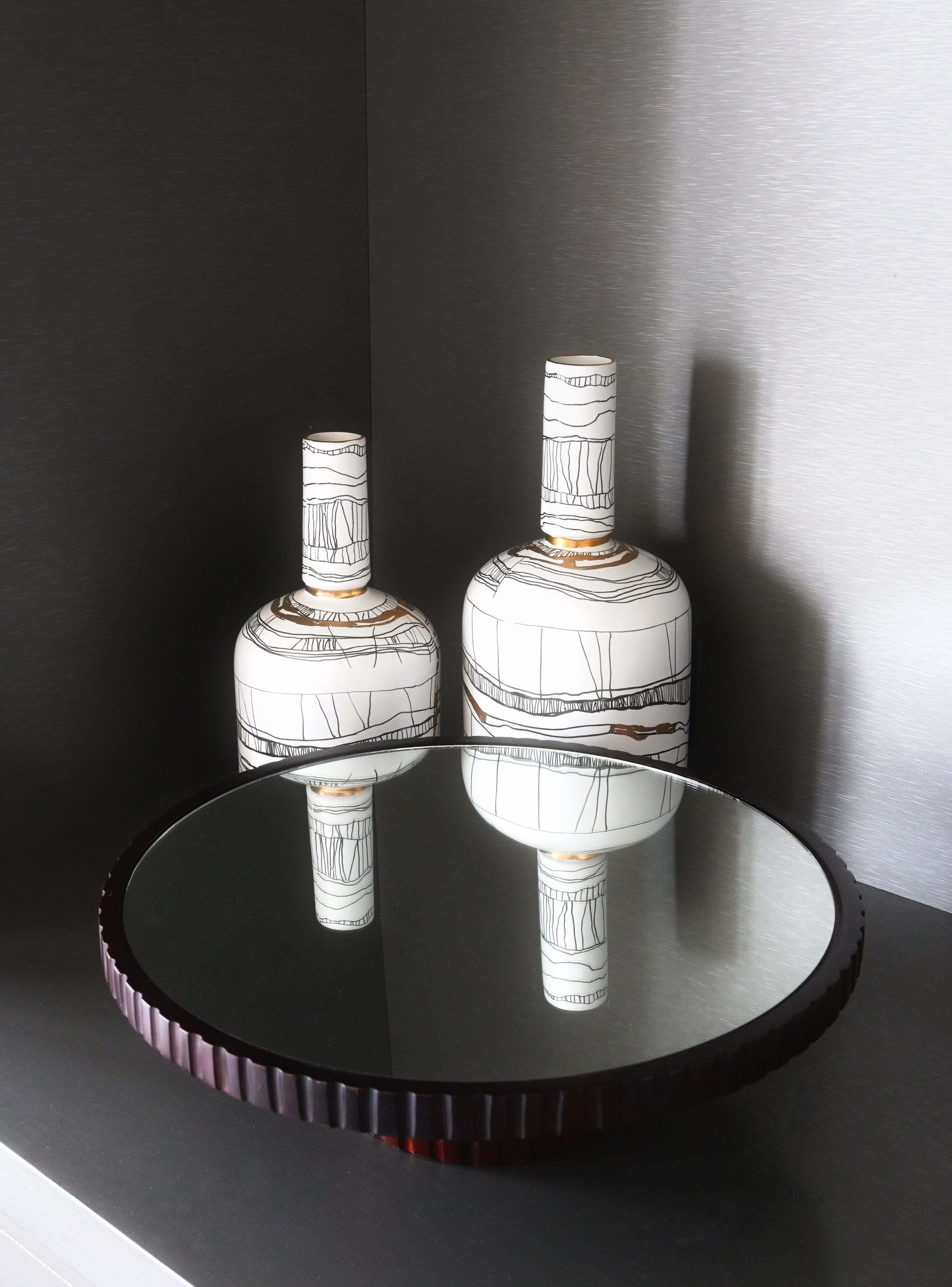 Bordeaux Mirror Pedestal Tray