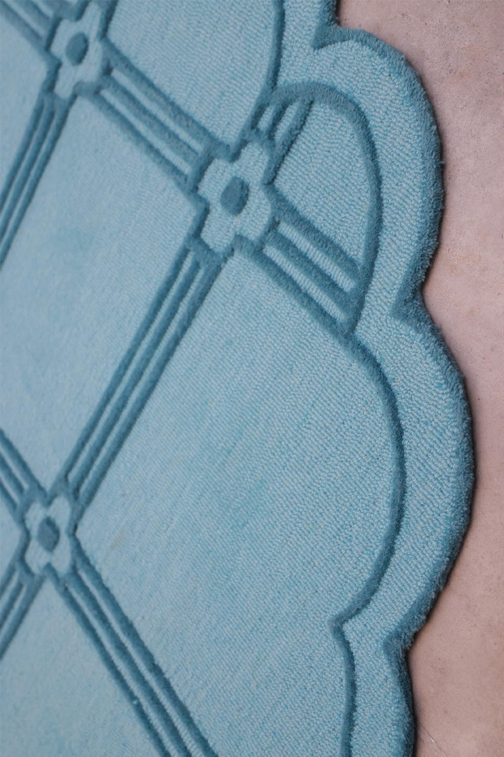 Jew Town Turquoise & Brown Wool Bamboo Silk 5x8 feet Rectangle Rug - I MEAN DESIGN