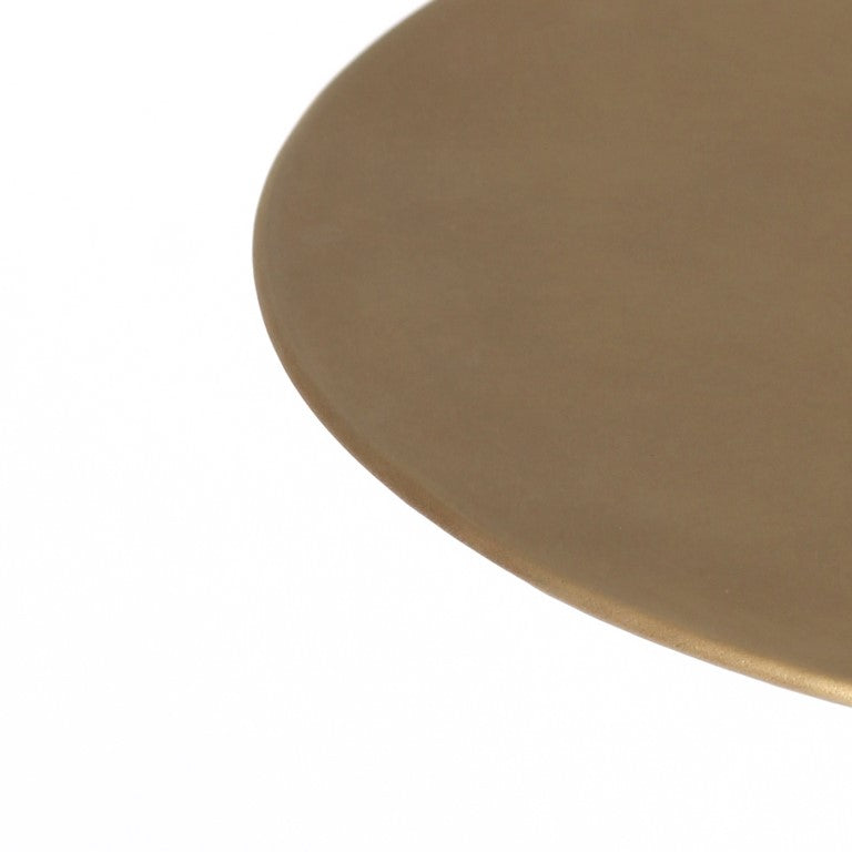 Cone Table - I MEAN DESIGN
