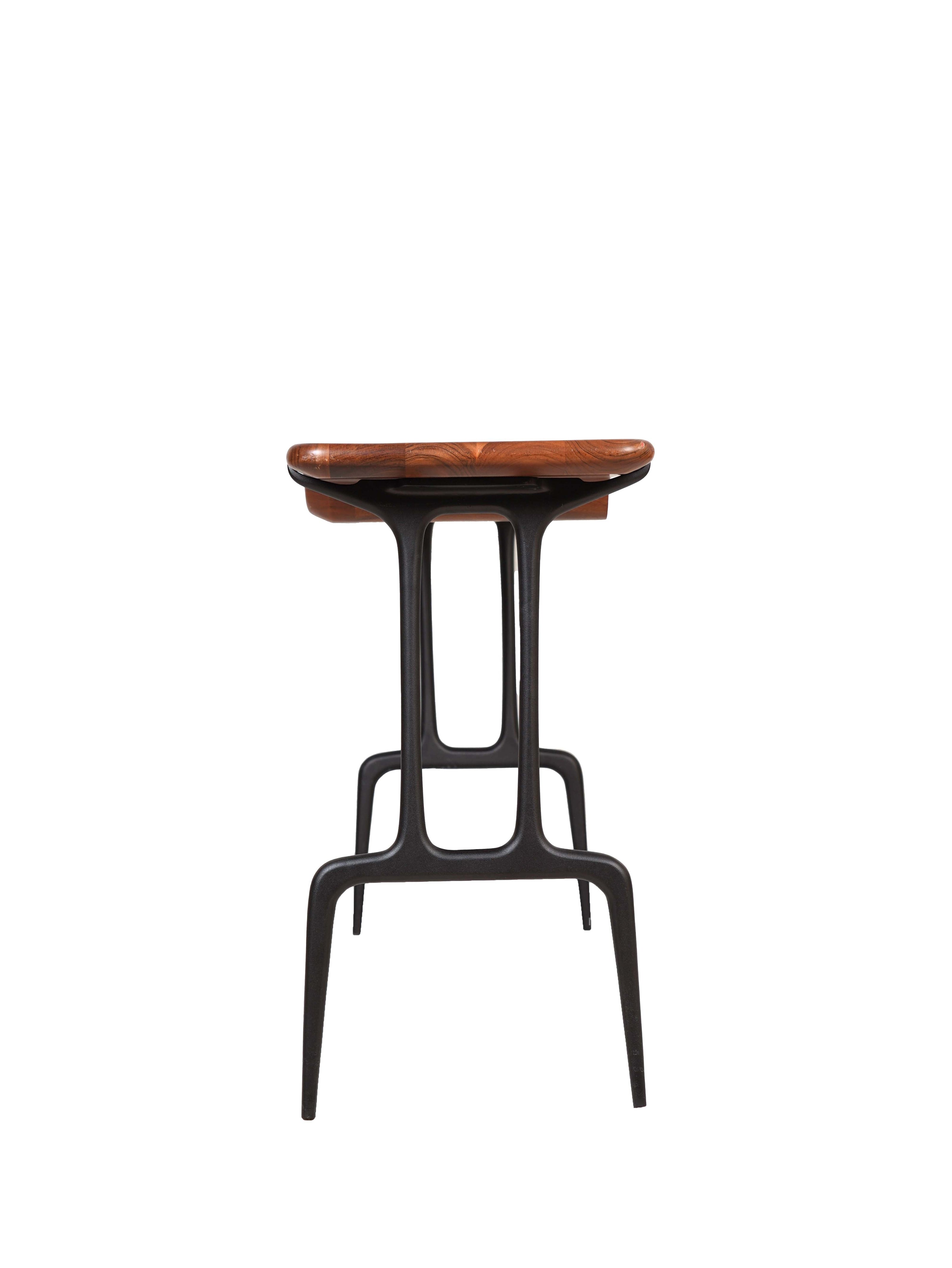 Pitchfork Desk - I MEAN DESIGN