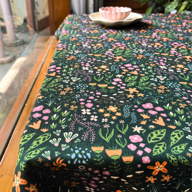 Chihiro Tablecover
