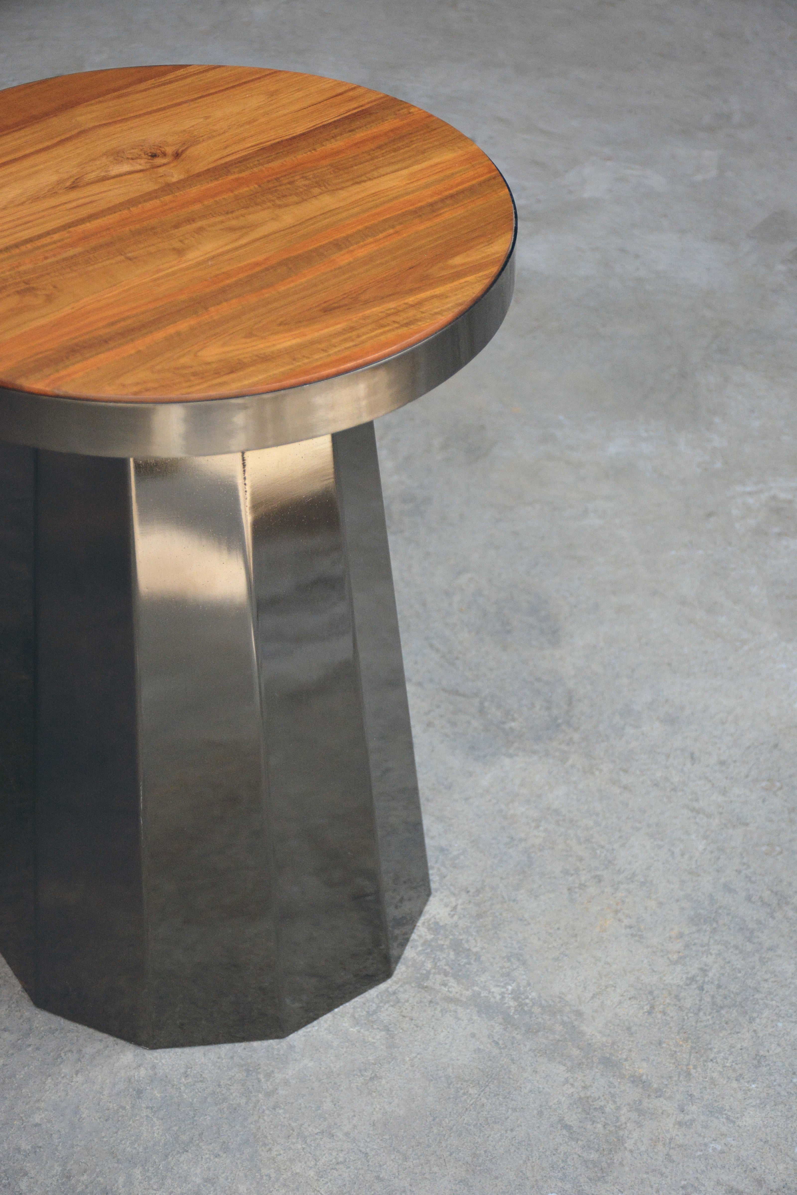 Slip Side Table Ethereal Black