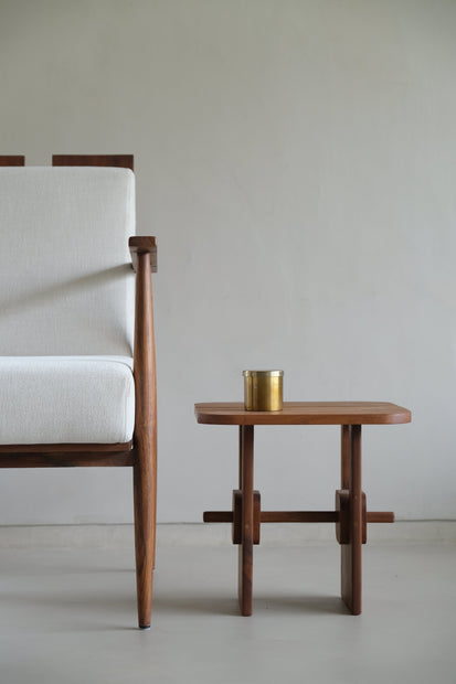 Hoku Corner Table