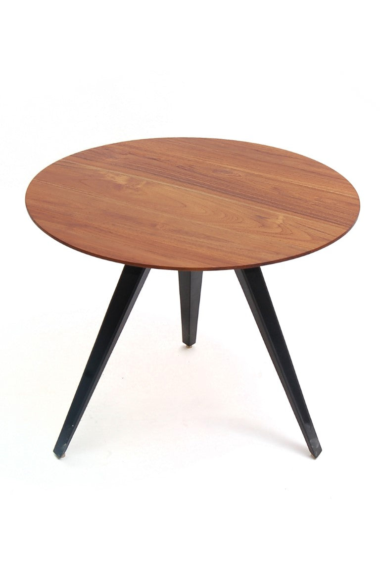 Soho Table Round - I MEAN DESIGN