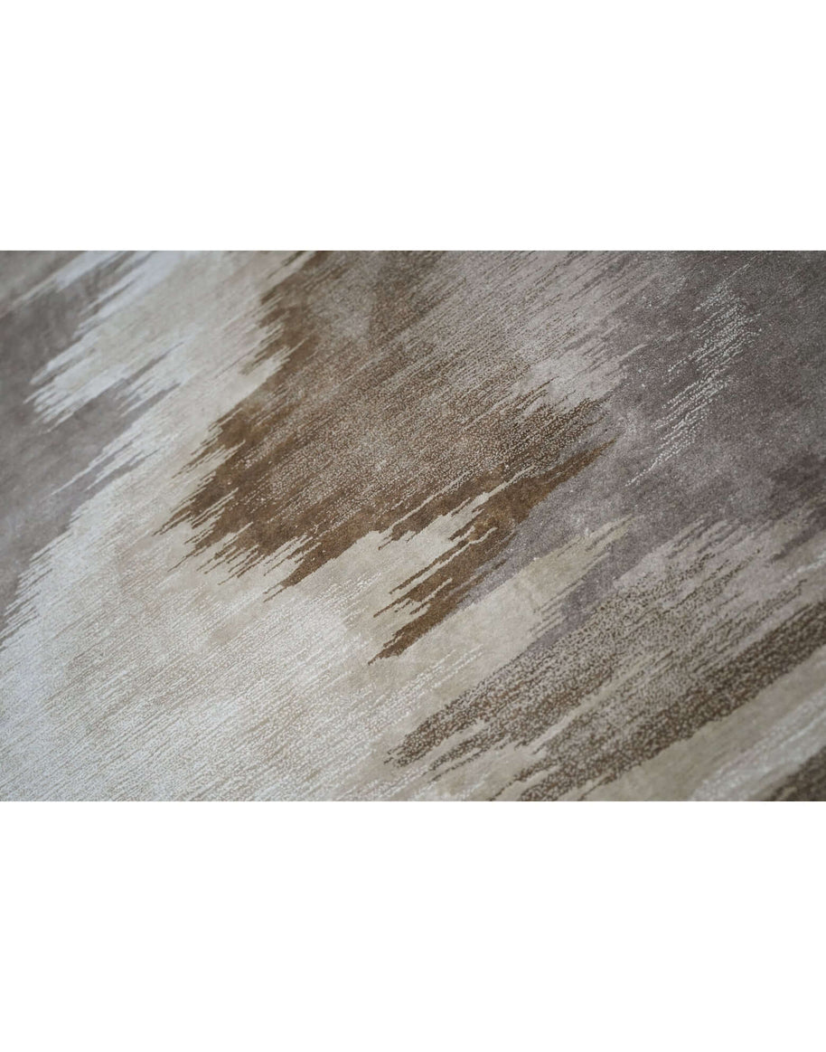 D U N E luxury modern rug by Cherom, showcasing soft beige and grey gradients, perfect for contemporary spaces.