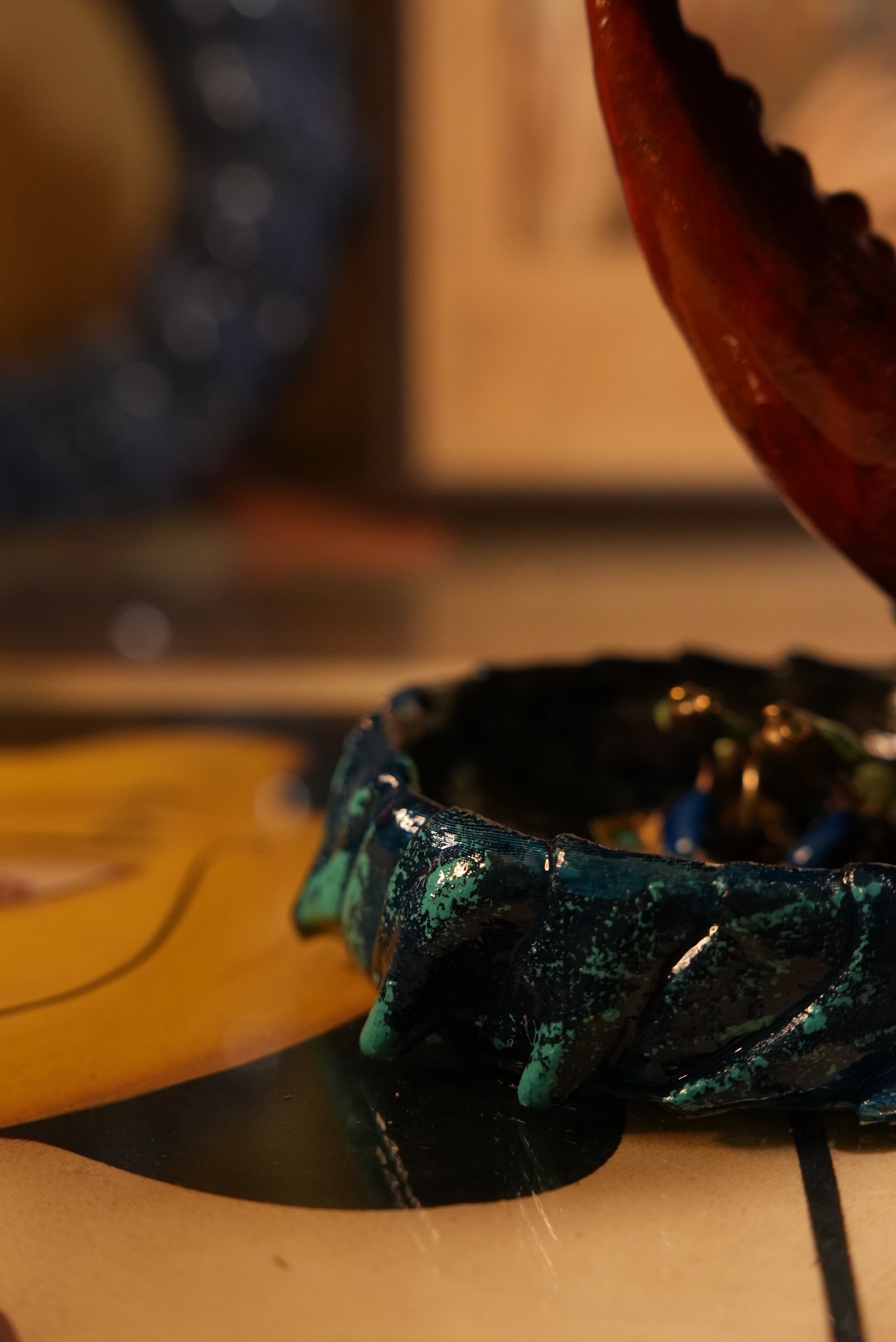 Claw Tray