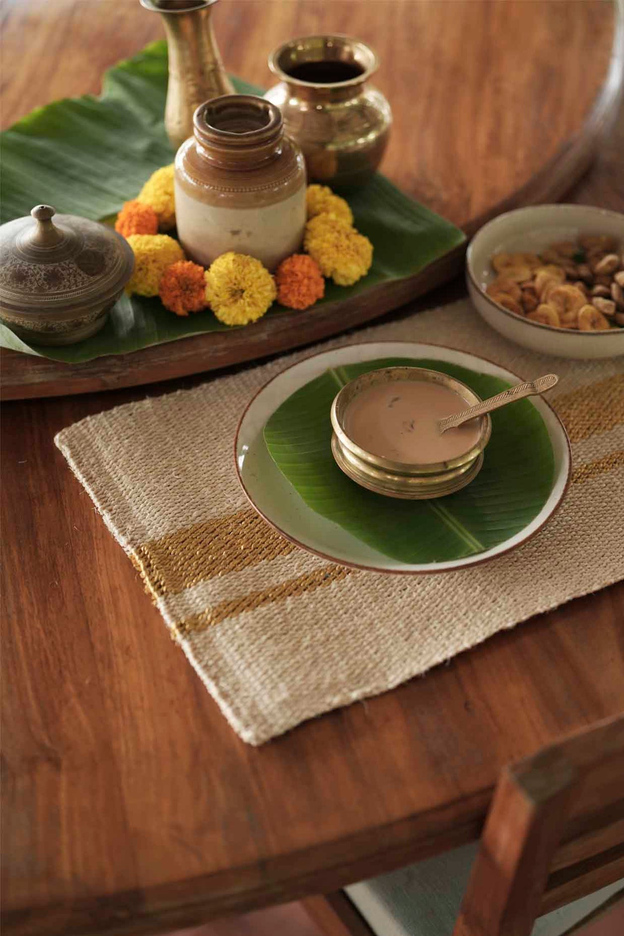 Kasavu mat White & Gold Sisal 33cm x 48cm Rectangle Rug - I MEAN DESIGN