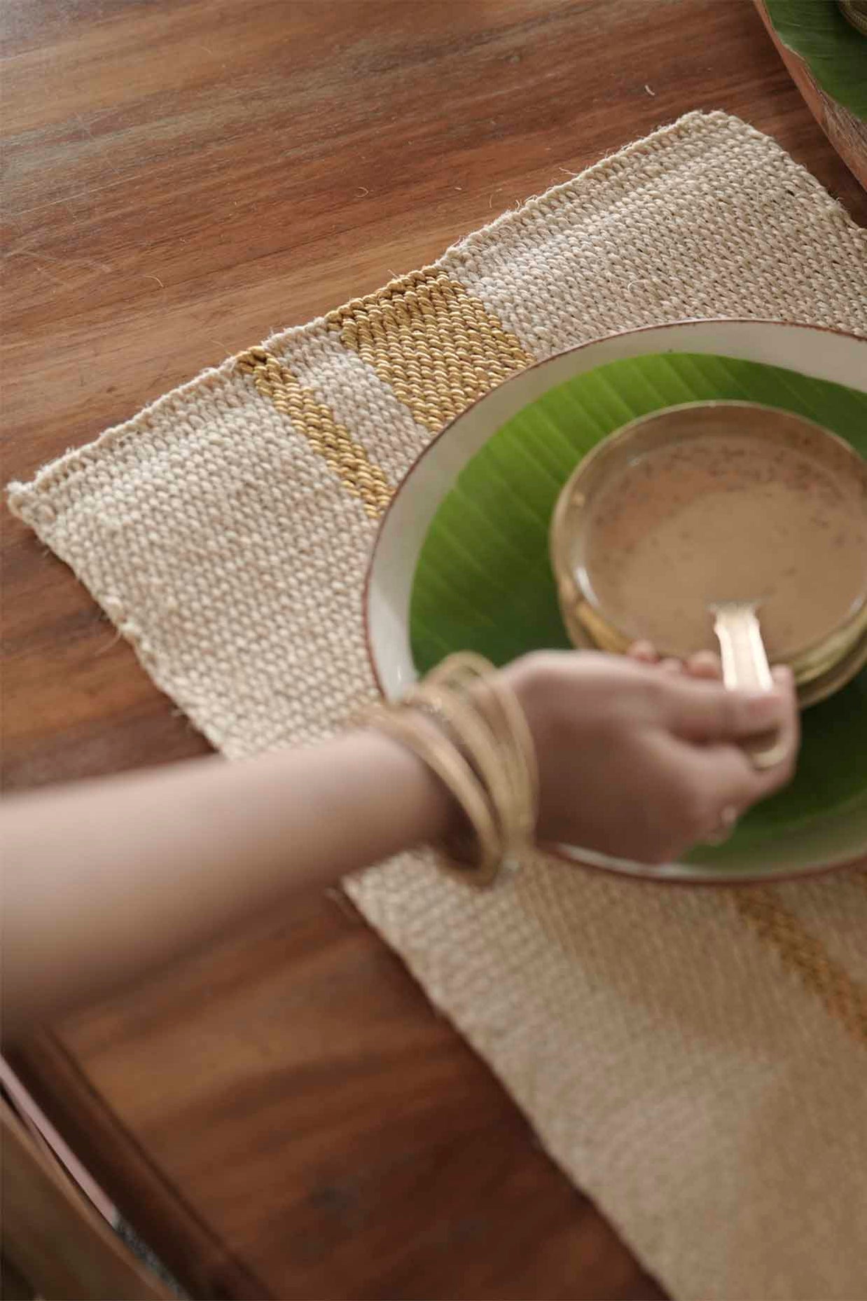 Kasavu mat White & Gold Sisal 33cm x 48cm Rectangle Rug - I MEAN DESIGN