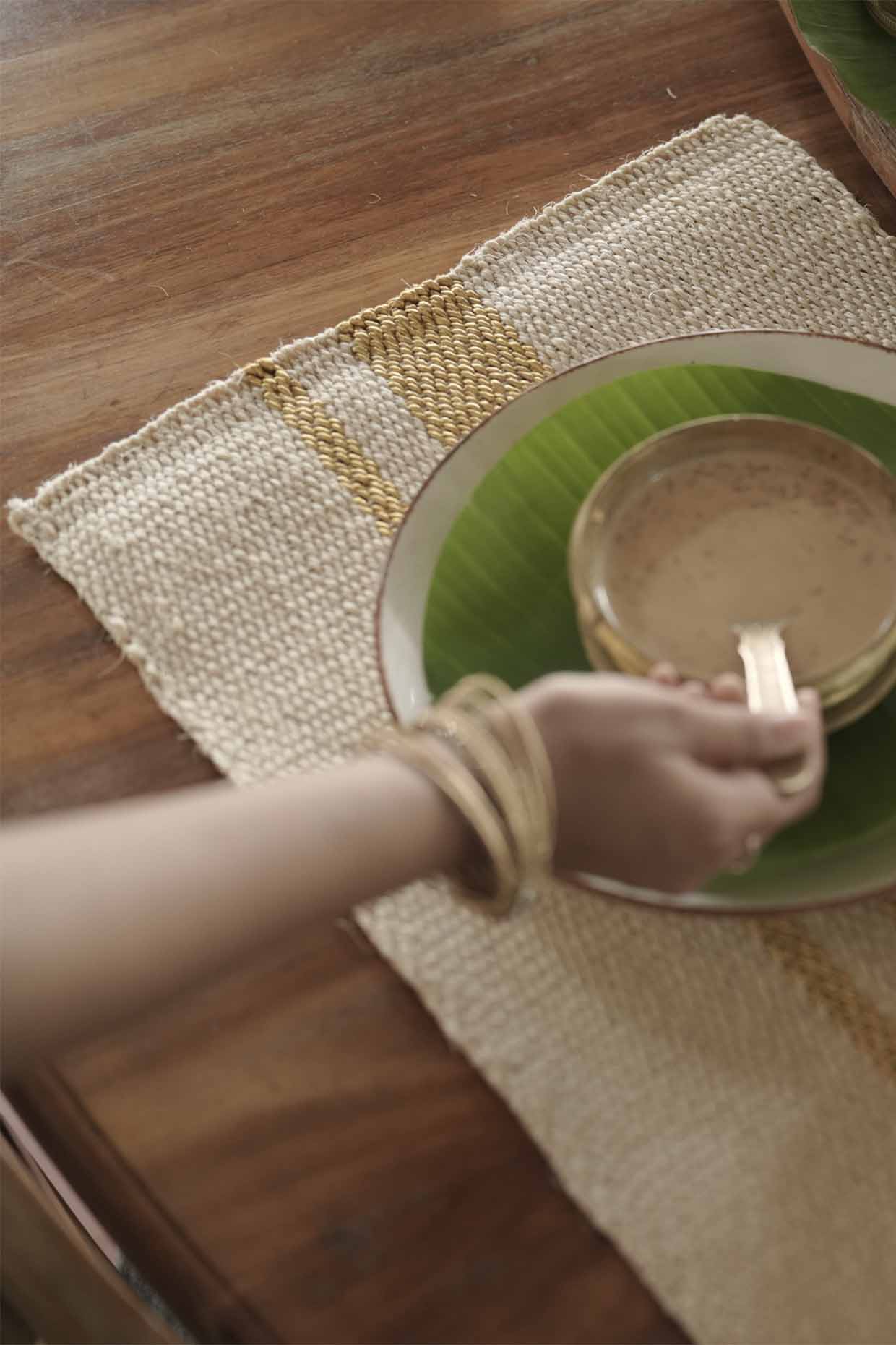 Kasavu mat White & Gold Sisal 33cm x 48cm Rectangle Rug - I MEAN DESIGN