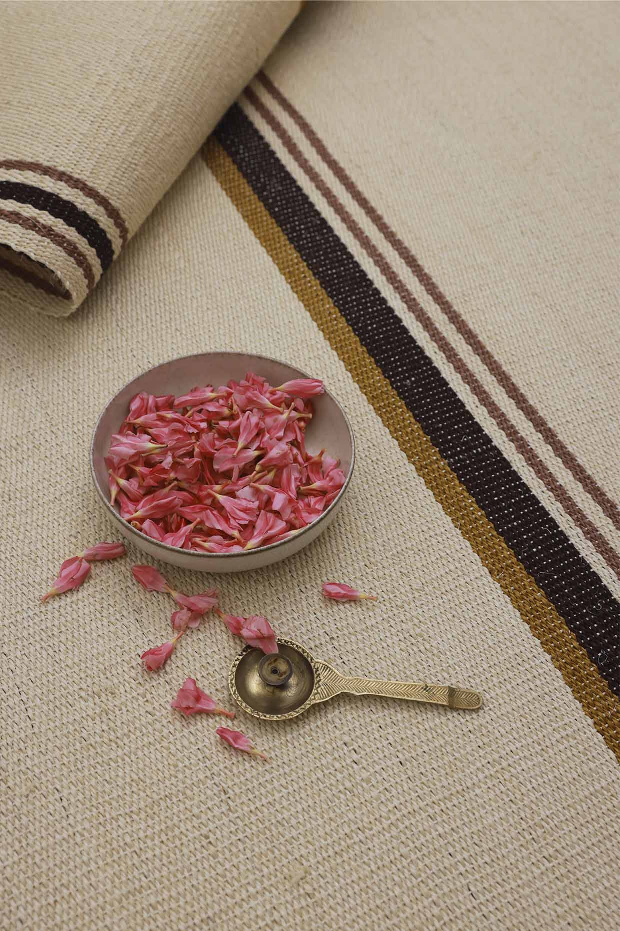 Midhunam White & Brown Sisal 5x8 feet Rectangle Rug - I MEAN DESIGN