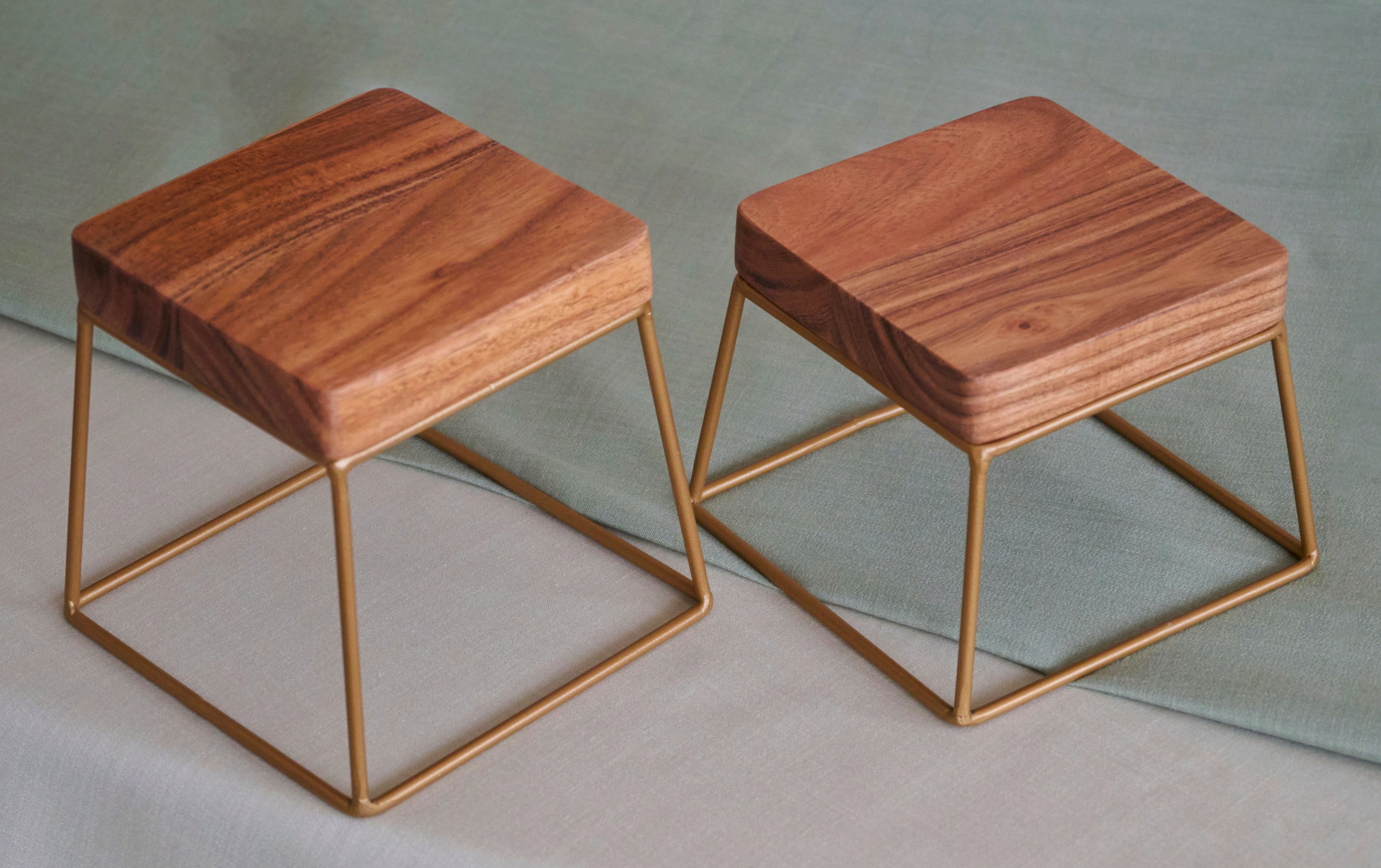 Elevate Stand - Set of 2